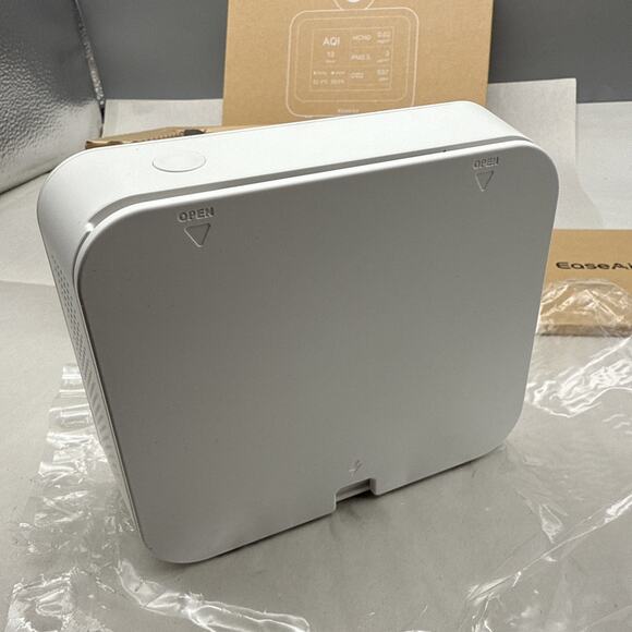 EaseAir Indoor Air Quality Monitor – CO2, PM2.5, TVOC, Temp/Humidity *READ... - Picture 9 of 16